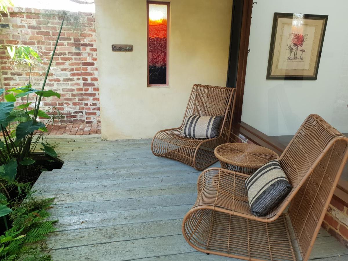 Apartment The Sanctuary - Garden Oasis In